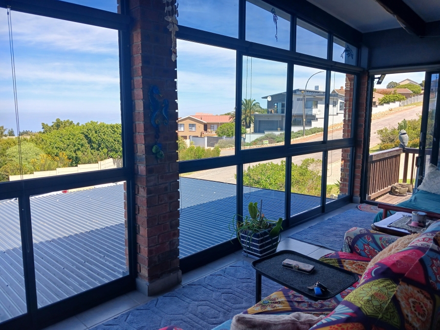 4 Bedroom Property for Sale in Dana Bay Western Cape